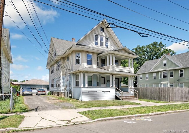 Building Photo - 37 Avon St Rental
