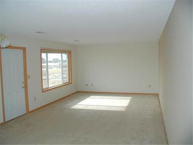 Photo - 1322 214th Ave