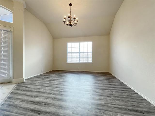 Photo - 1004 Southfork Dr