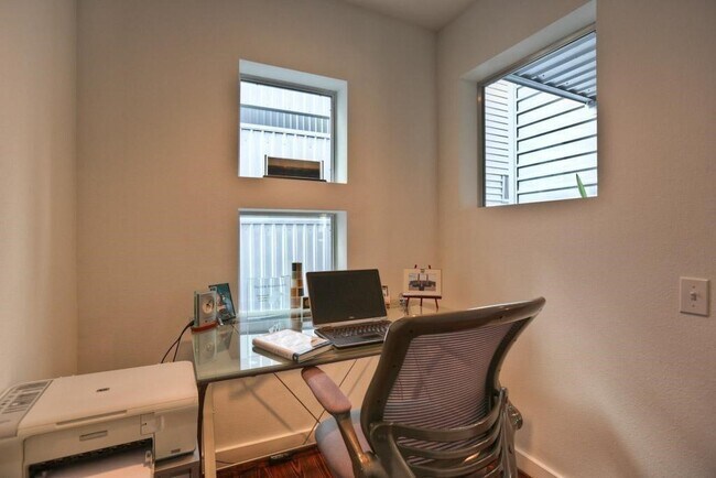 Photo - 317 Sydnor St