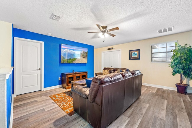 Photo - 1496 Moon Valley Dr Unit ID1018184P