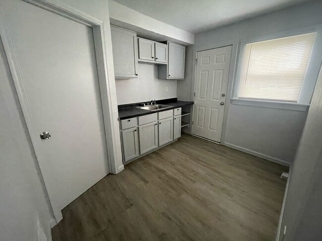 Photo - 12655 Kelly Rd