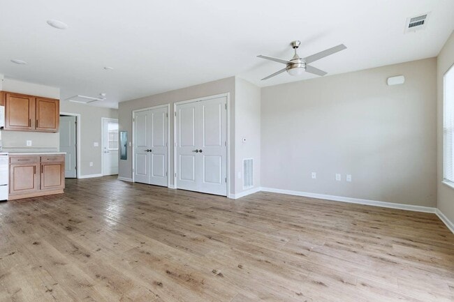 Photo - Carmichael Commons