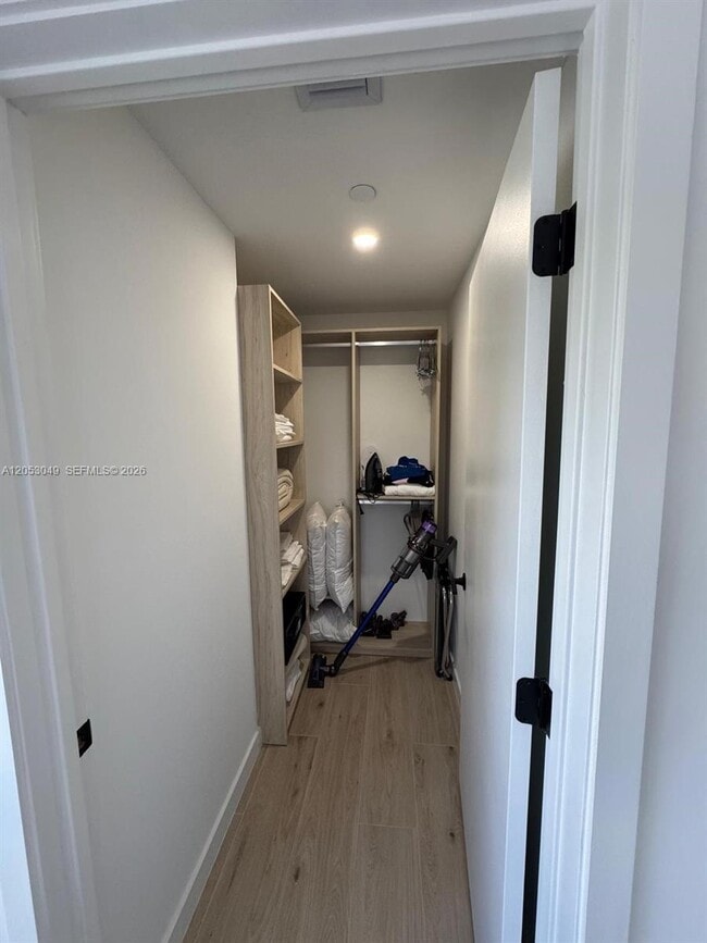 Photo - 225 N Miami Ave Unit 302