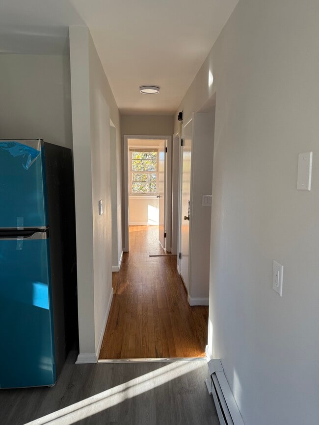 Photo - 80 Campbell Ave Unit 2