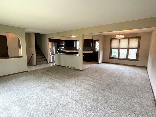 Photo - 16448 84th Ave