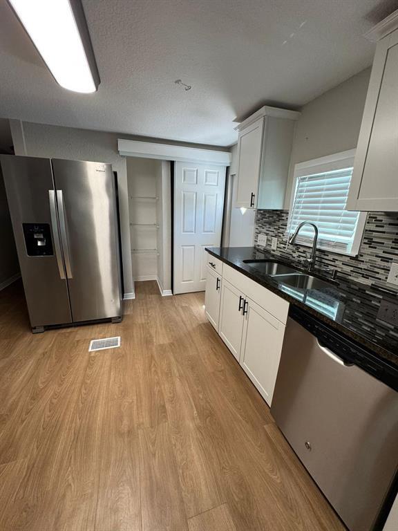 Photo - 608 River Village Dr