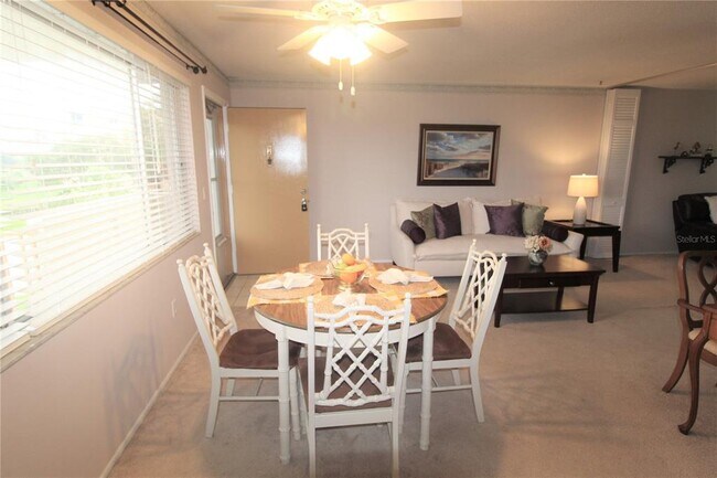 Photo - 4480 Ironwood Cir Unit 302A