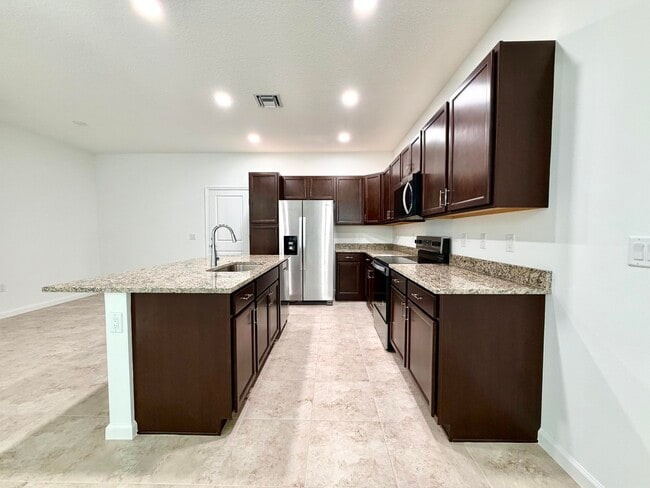 Photo - 4093 S Longwood Lk Sq