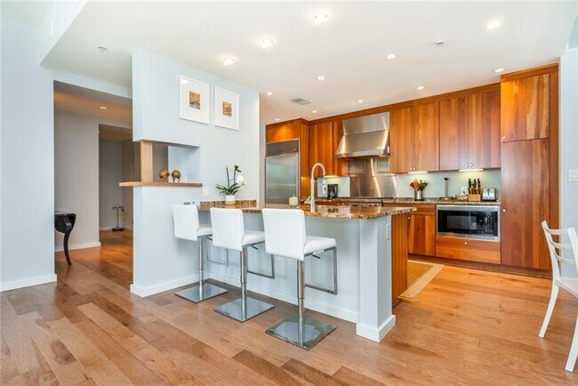 Photo - 3325 Piedmont Rd NE Condo Unit 1501