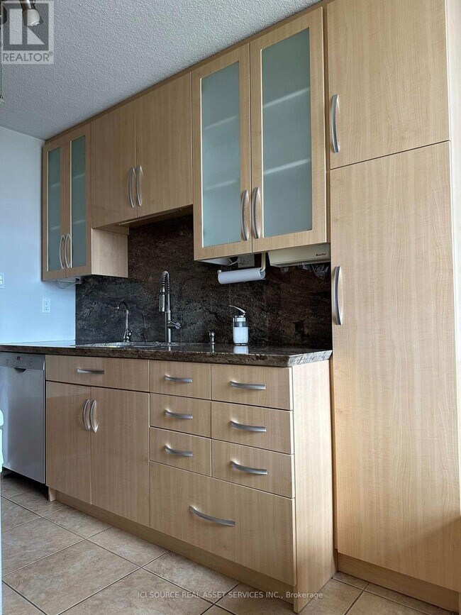 Photo - 205 Hilda Ave Unit 1712