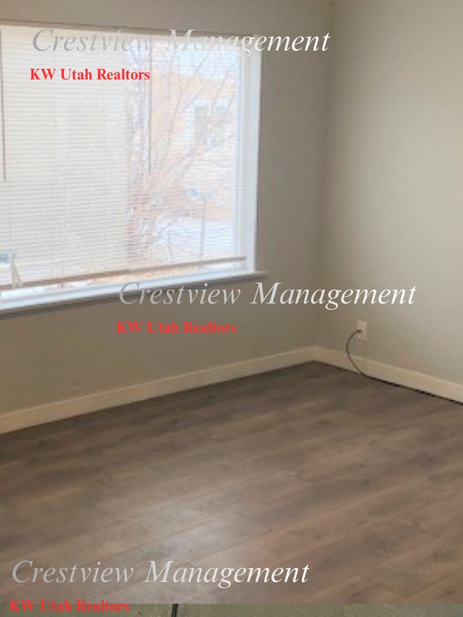 Photo - Monroe Blvd Duplex Unit BACK