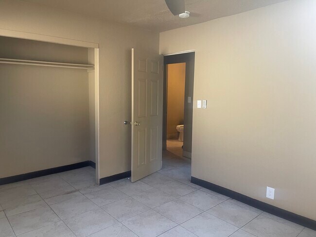 Photo - 84-655-655 Kepue St