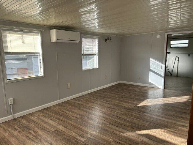 Photo - 38706 Daughtery Rd