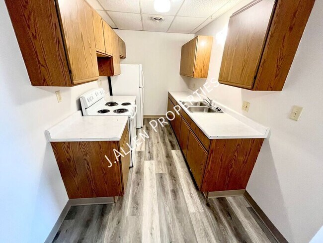 Photo - Charming 1-Bed, 1-Bath Apartment in the He... Unit 10