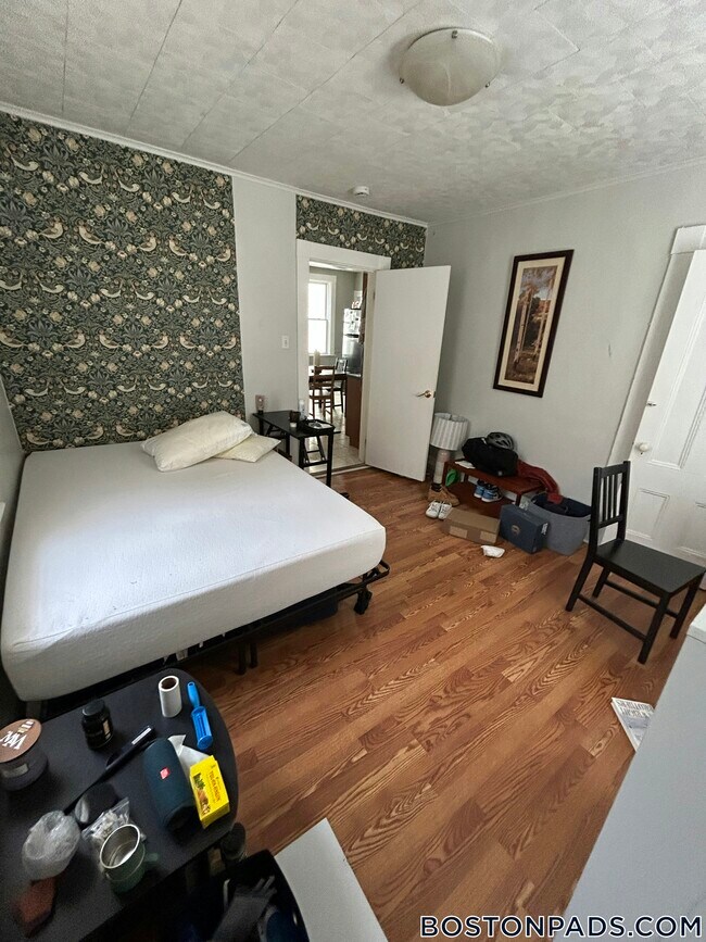 Photo - 273 Cardinal Medeiros Ave Unidad 1