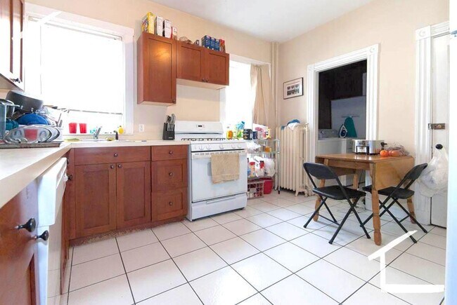 Photo - HOT BRIGHTON LISTING!!!!