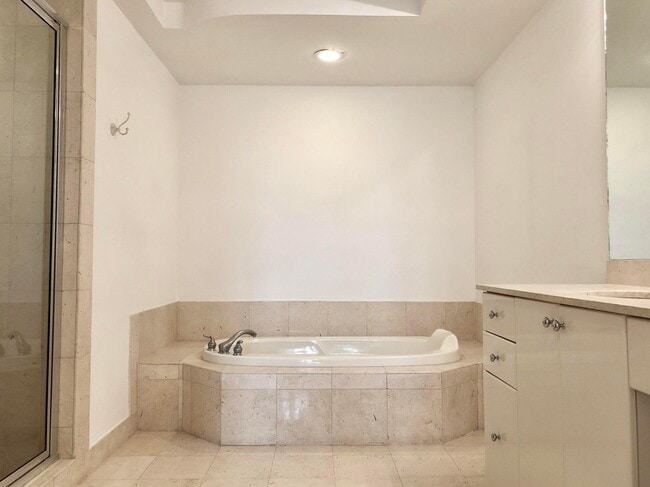 Photo - 801 S Olive Ave Unit 921