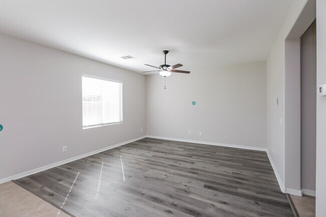 Photo - 4393 W Crescent Rd