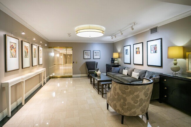 Photo - 4601 N Park Ave Unidad # 1212