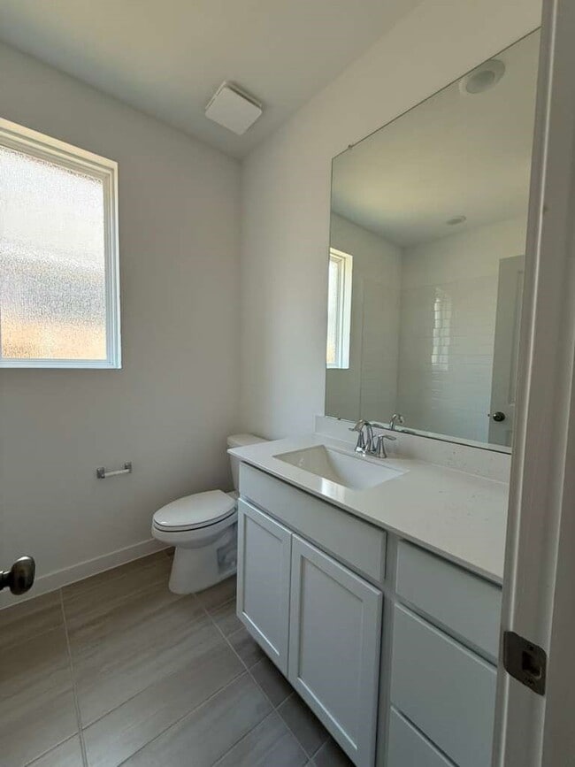 Photo - 27326 Sweetwater Bay Dr