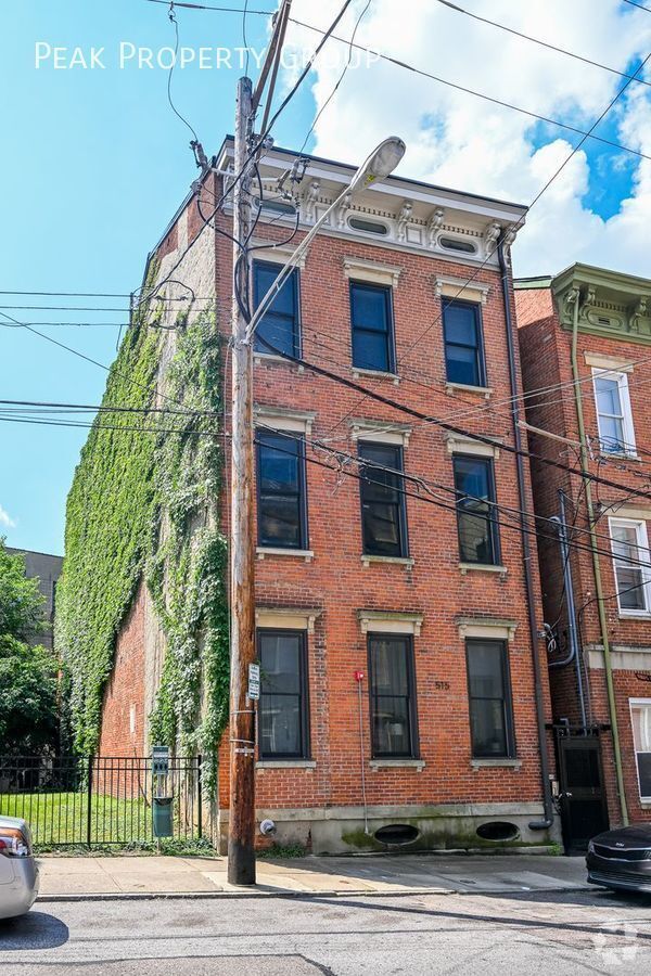 Building Photo - 515 E 12th St Unit 5 Rental