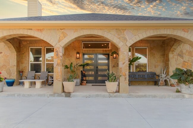 Photo - 21404 Lonesome Ct