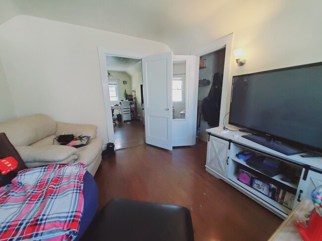 219 Courtland Ave Unidad 2