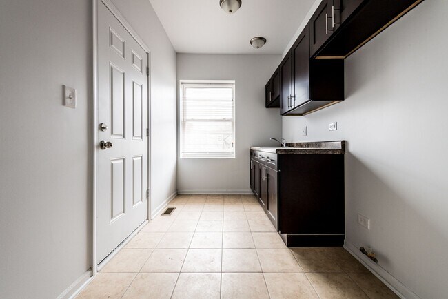 Photo - 1509-11 S Kenneth Ave Chicago, IL 60623