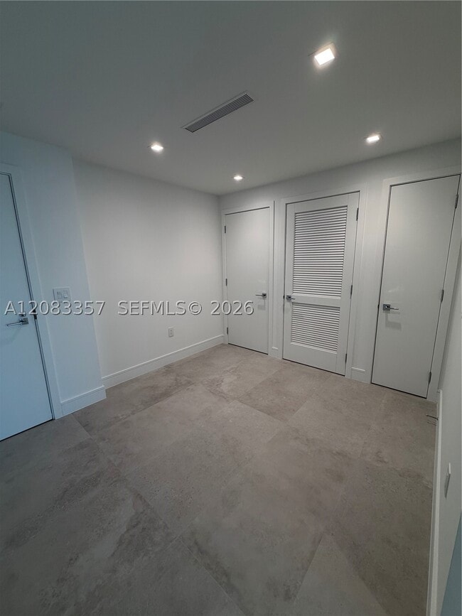Photo - 2411 Laguna Cir Unit 2508
