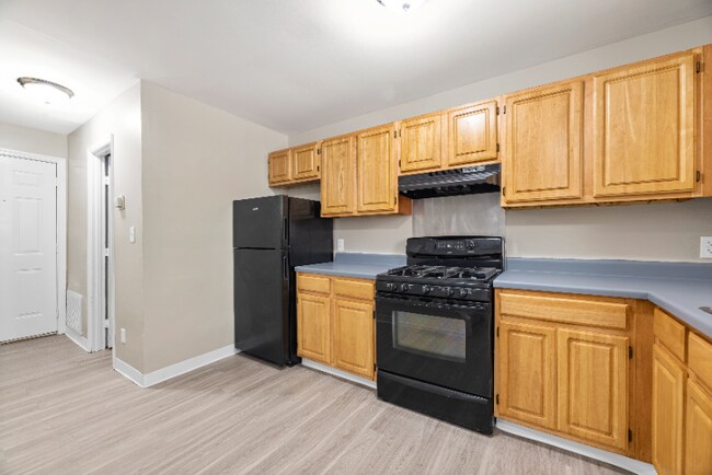 755 Canonby Pl