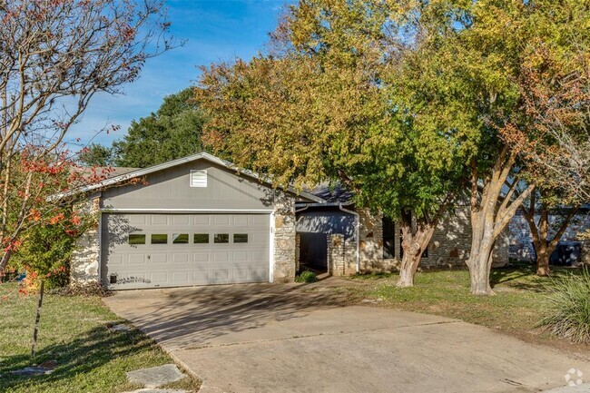 Building Photo - 4904 Dry Oak Trail Rental