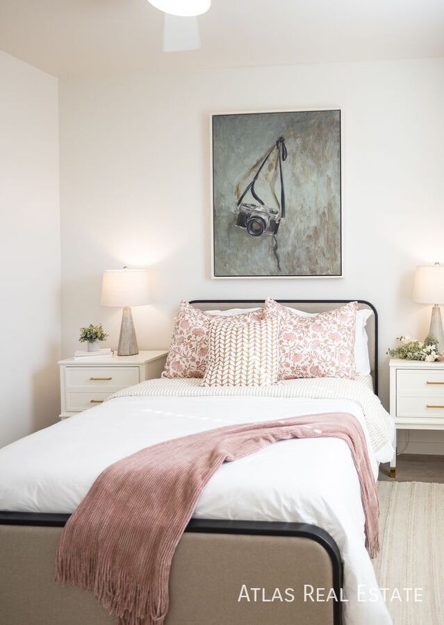 Photo - 1118 W Audrey Lane