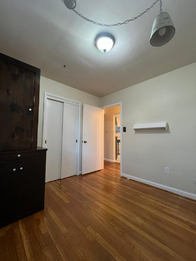 Photo - "Spacious 5-Bedroom Retreat with Cozy Fireplace in Fort Washington!"