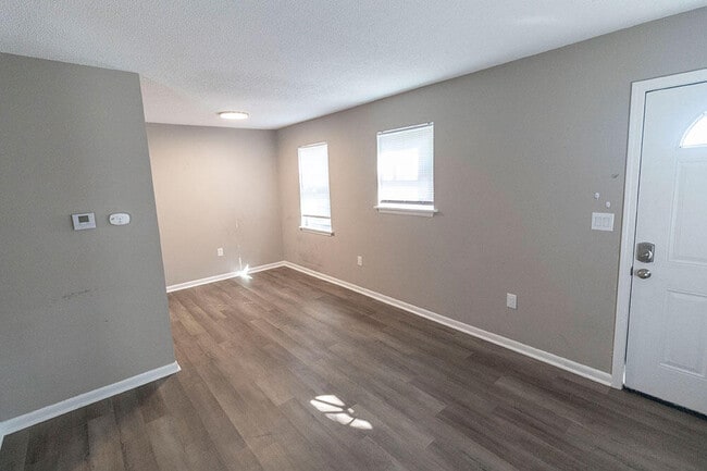 Photo - 213 N Ann St Unidad 5