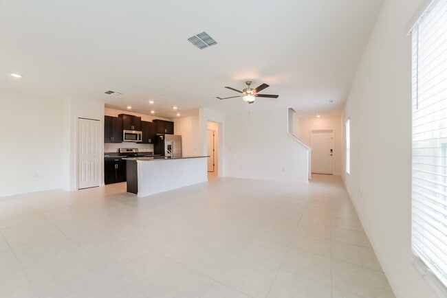 Photo - 7302 Spring Snowflake Ave