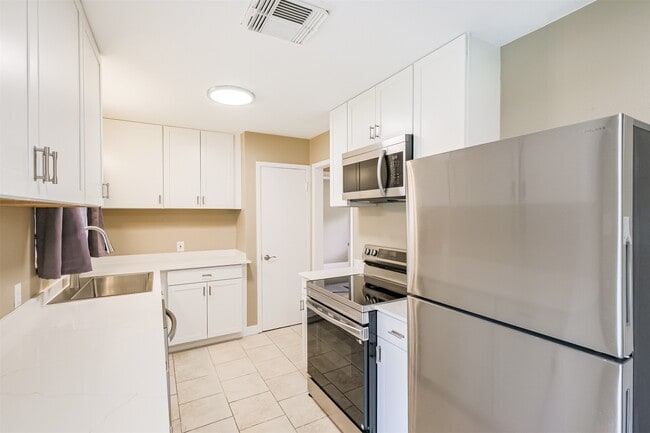 Photo - 4613 Braeburn Dr