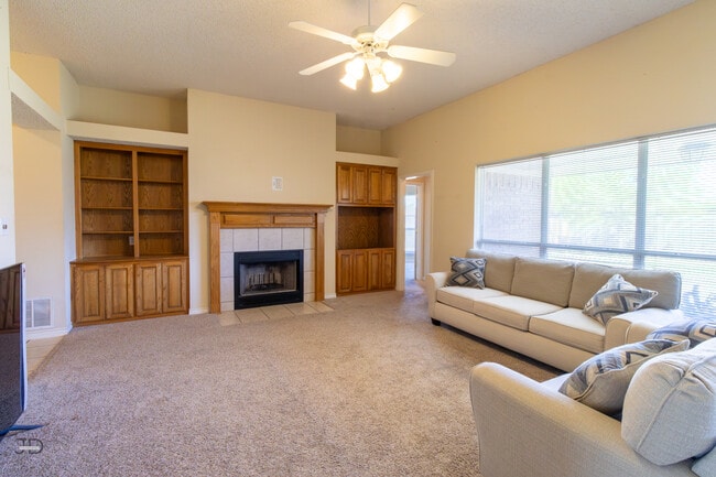 Photo - 6048 Sandy Hill Blvd