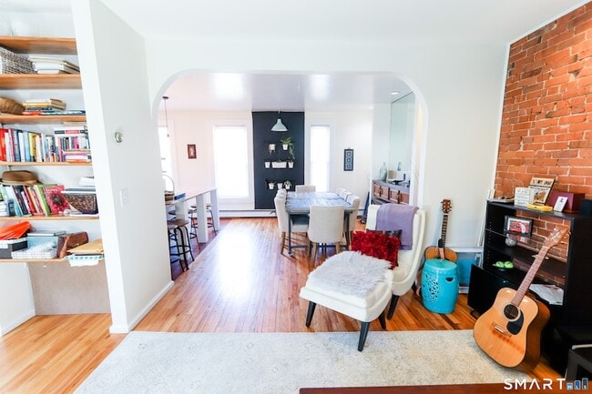 Photo - 182 Chestnut St Unidad 2