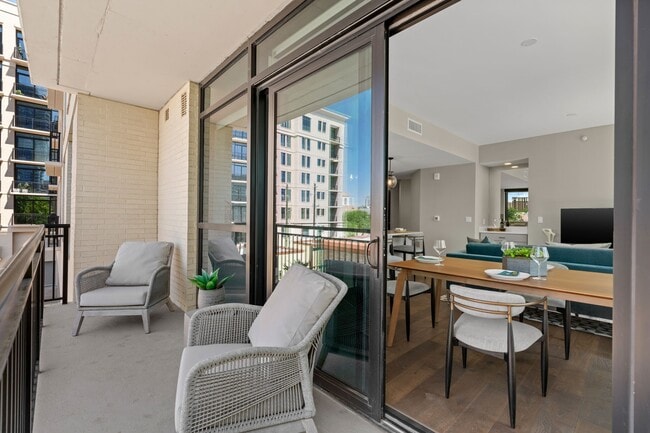 Photo - 2511 Willowick Rd Unidad 317