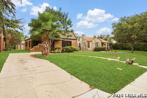 146 North Dr
