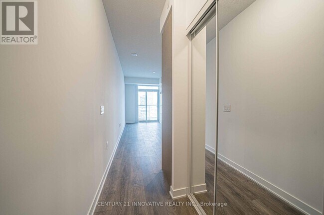 Photo - 10 Honeycrisp Cres Unité 902