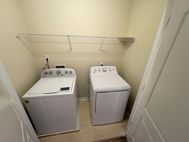 Photo - 7362 Colleen Park Dr