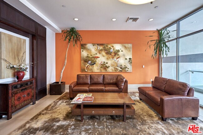 Photo - 3223 W 6th St Unit 604