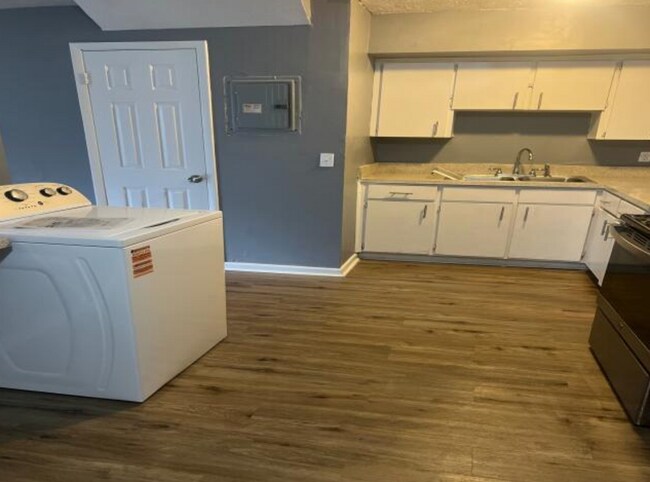 Photo - 1751 Powhattan St