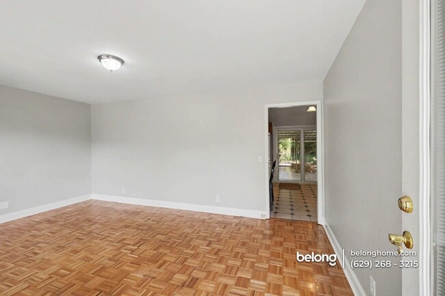1307 Indian Springs Rd