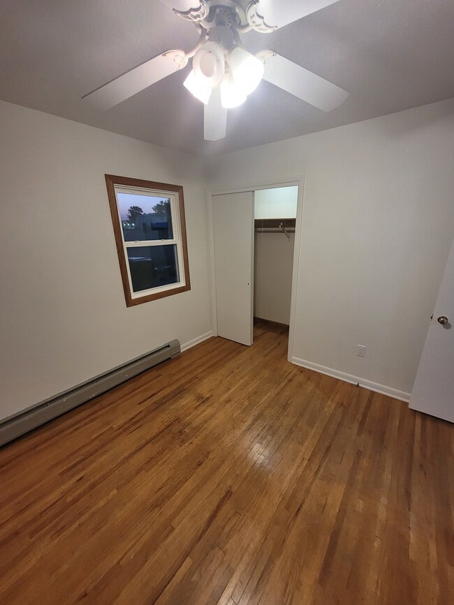 Photo - 1467 W Villard St Unit #3 West Sde