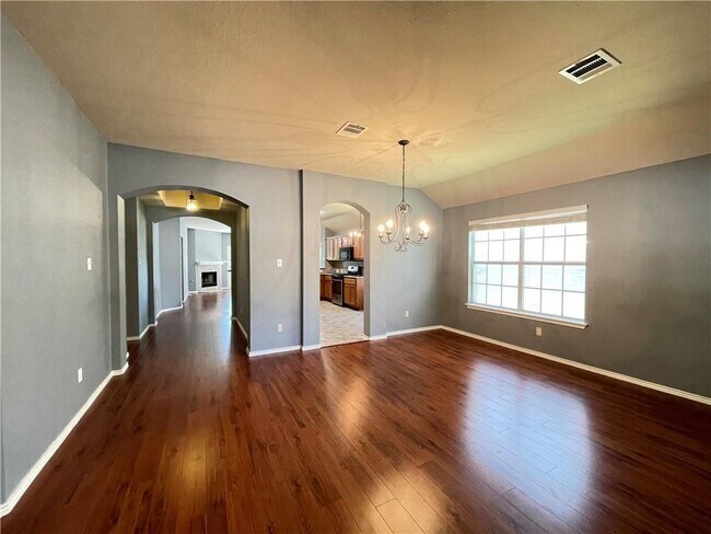 Photo - 716 Arrowood Pl