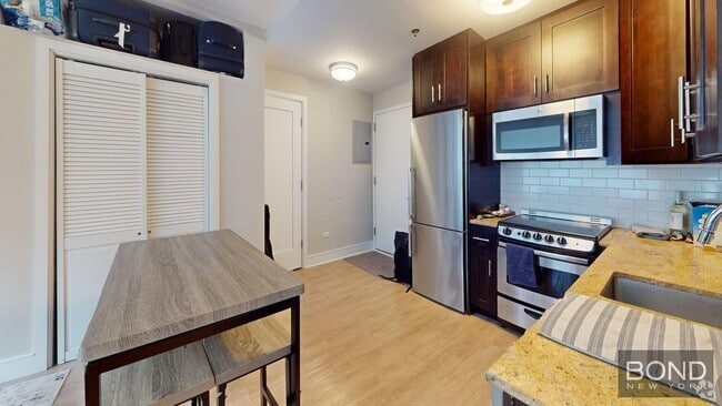 Building Photo - 237 E 34th St Unit 1302 Rental