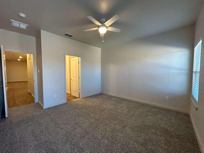 Photo - 10921 Abbeville Ave
